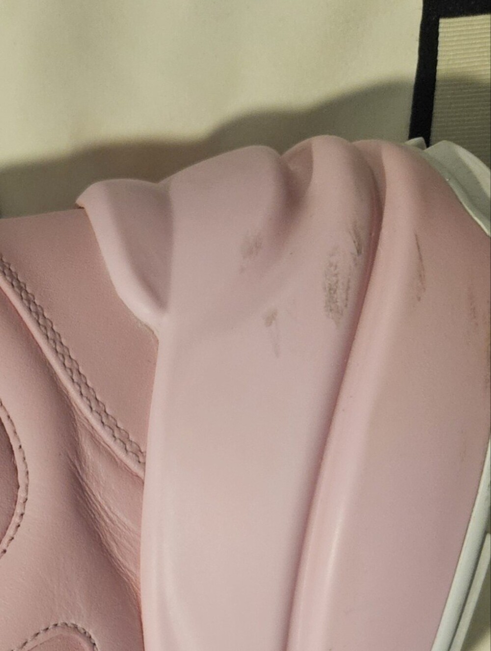 Gucci Pink Sneakers with Cat Graphic and Teal Eyes Sz 37 - Picture 5 of 16